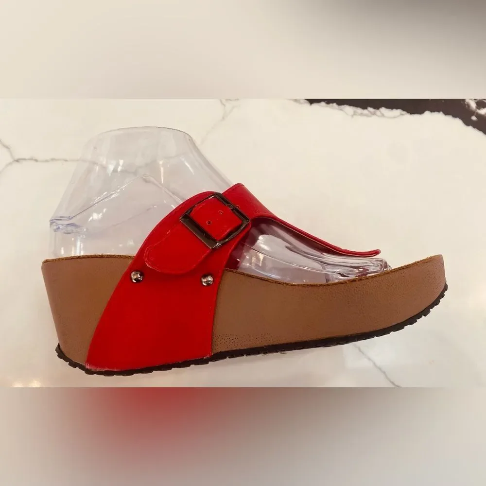 Chic Red and Tan Women's Sandals